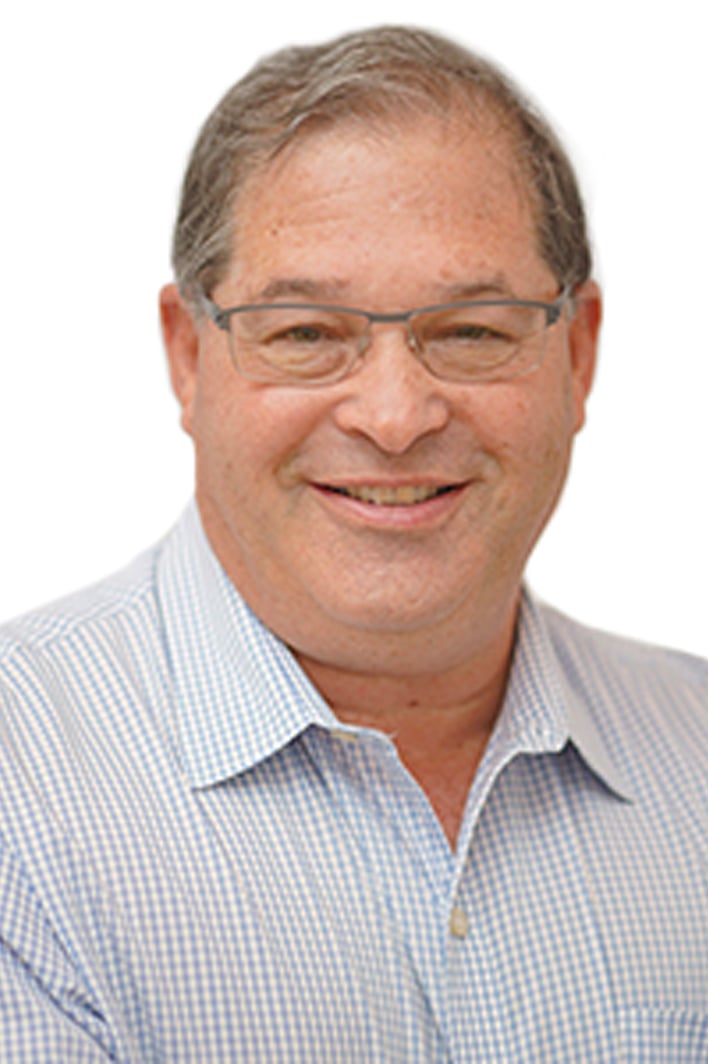 Alan 2022 Headshot2